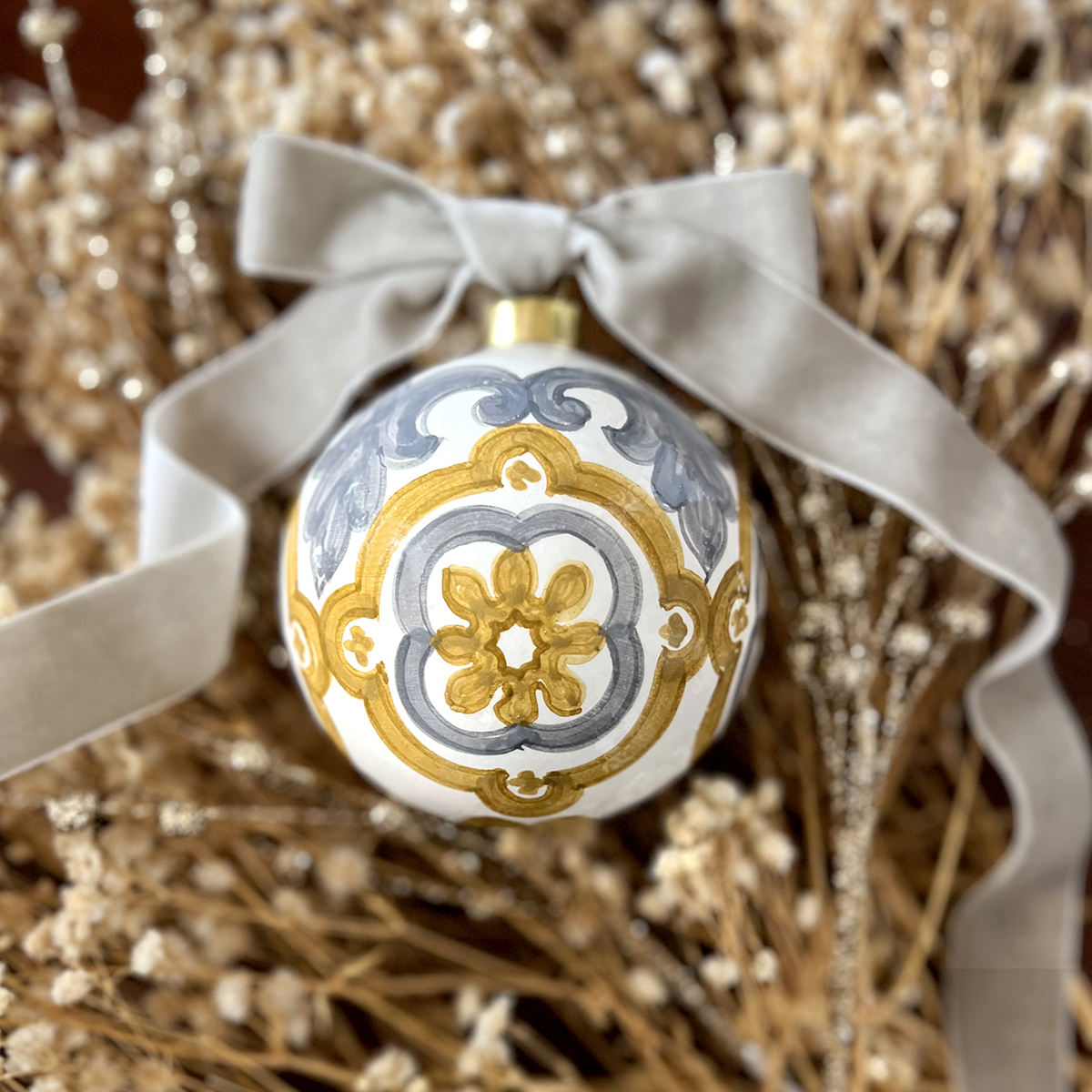 Lukrezja bauble lr