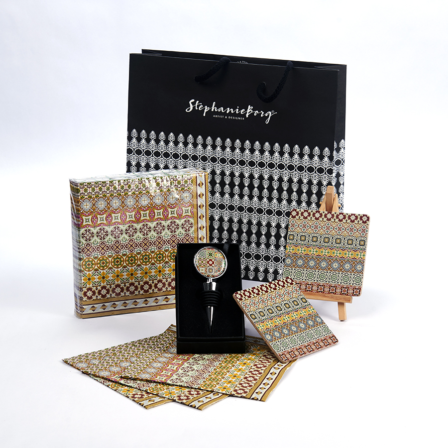 M207 Wine & Unwind Gift Bag