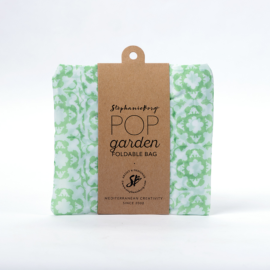 POP Green Garden bag packed